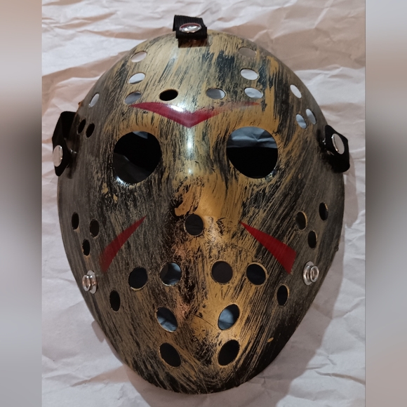JASON MASK (NWT) - Picture 1 of 4